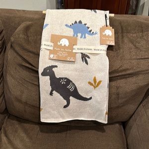 Knit blanket for kids or babies.